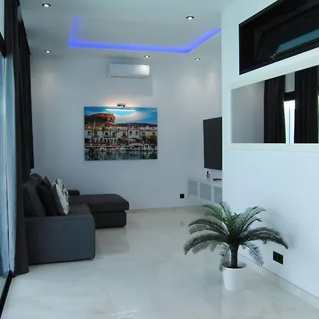 Villardilla1 וילה